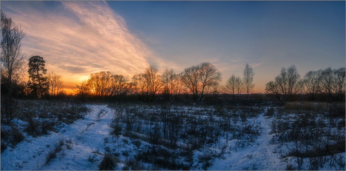 Закат малоснежной зимы (снимок сделан 27 декабря 2014 г.)
