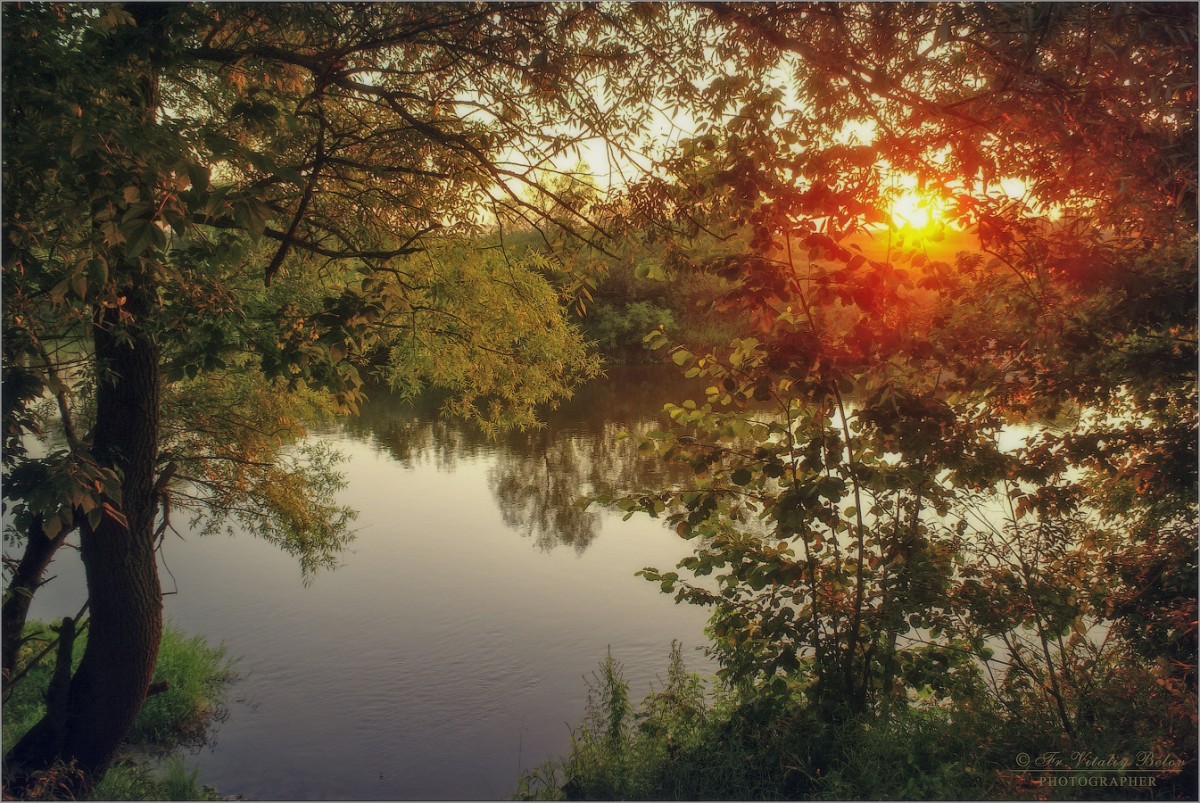 Мгновенье летнего заката (снимок сделан 31 июля 2012 г.)