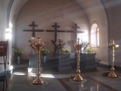 Часовня на месте погребения убиенных оптинских братий: иеромонаха Василия, иноков Трофима и Ферапонта