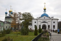 Введенский собор и Казанский храм