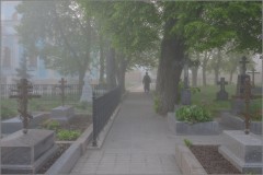 В легкой дымке тумана (снимок сделан 11 мая 2012 г.)